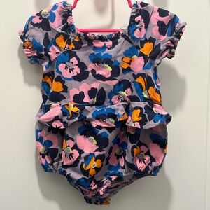 NWT Peyton & Parker floral ruffle bubble